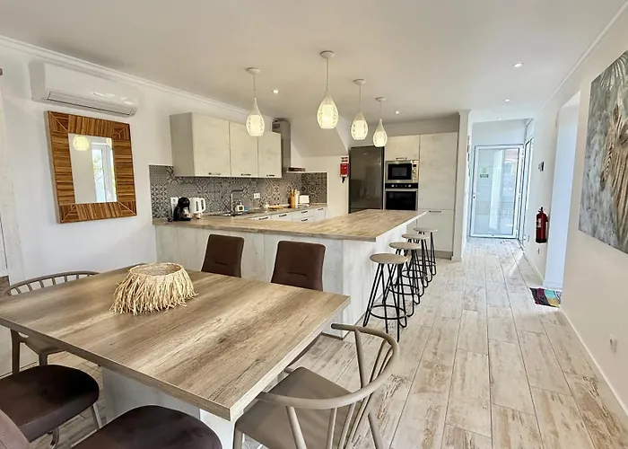 Sunset Pearl Holiday home Arco da Calheta (Madeira)